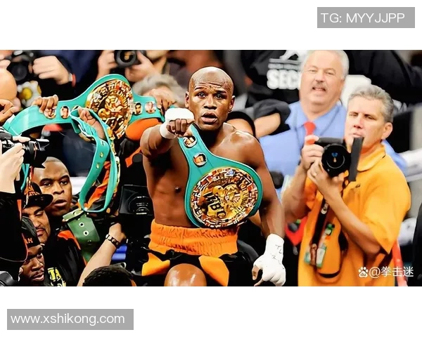 嘴炮与梅威瑟直播对决引发热议拳击迷热情高涨